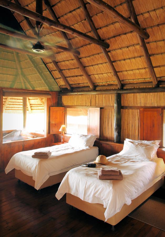 Nkwazi Lake Lodge Pongola Dış mekan fotoğraf